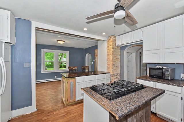 200 Schemmer STREET, Burlington, WI 53105