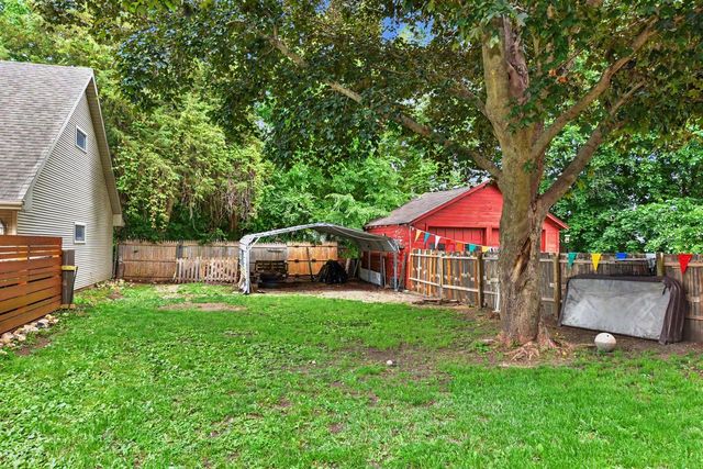 200 Schemmer STREET, Burlington, WI 53105