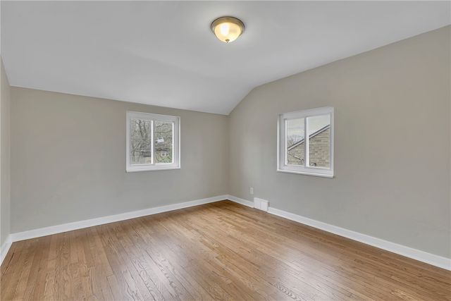 82 Mount Vernon Avenue, West View, PA 15229