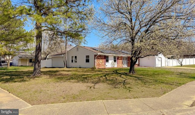 2419 PINEFIELD RD, Waldorf, MD 20601