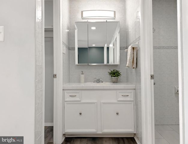 2419 PINEFIELD RD, Waldorf, MD 20601