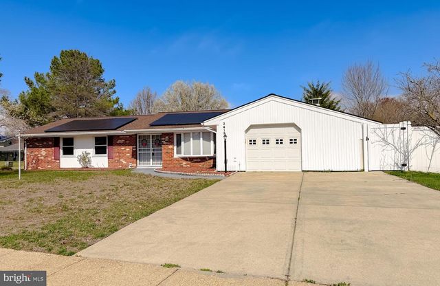 2419 PINEFIELD RD, Waldorf, MD 20601