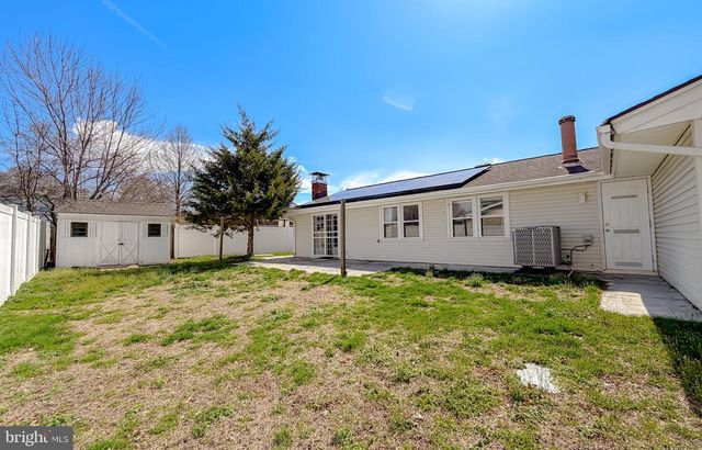 2419 PINEFIELD RD, Waldorf, MD 20601