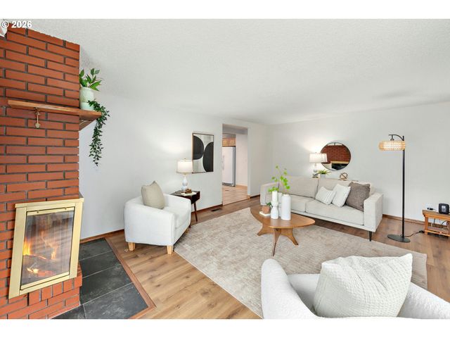 5540 Sw SEYMOUR St, Portland, OR 97221