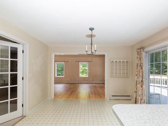 13 Cottonwood Road, Plaistow, NH 03865