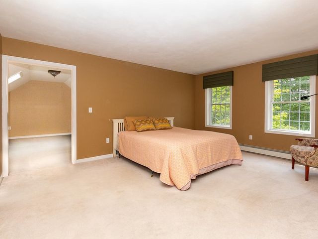 13 Cottonwood Road, Plaistow, NH 03865