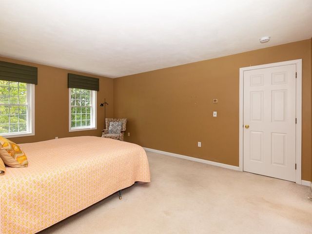 13 Cottonwood Road, Plaistow, NH 03865