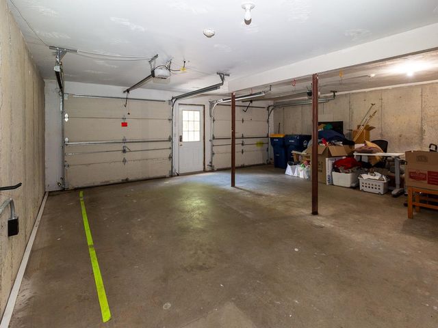 13 Cottonwood Road, Plaistow, NH 03865
