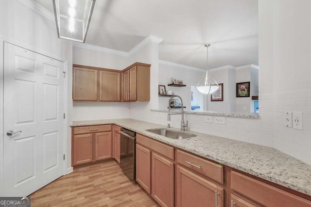 4805 W Village Way SE 1104, Smyrna, GA 30080