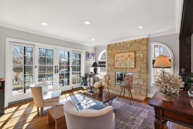 1504 Fairfield Road S, Minnetonka, MN 55305