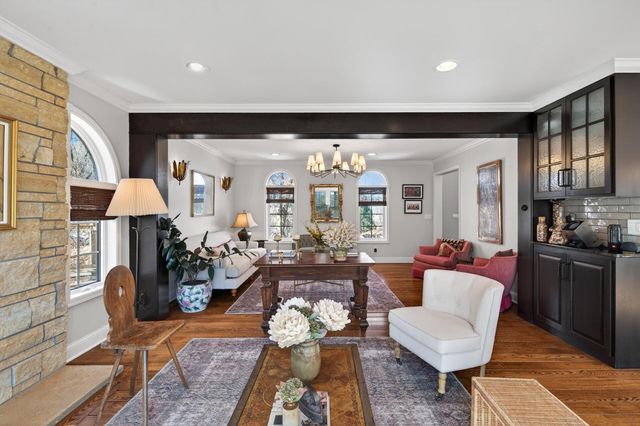 1504 Fairfield Road S, Minnetonka, MN 55305