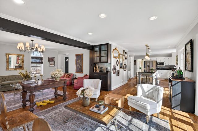 1504 Fairfield Road S, Minnetonka, MN 55305