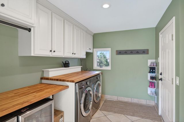 1504 Fairfield Road S, Minnetonka, MN 55305