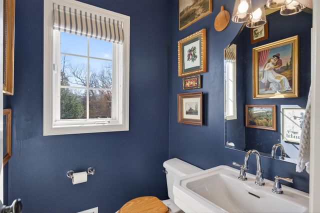 1504 Fairfield Road S, Minnetonka, MN 55305