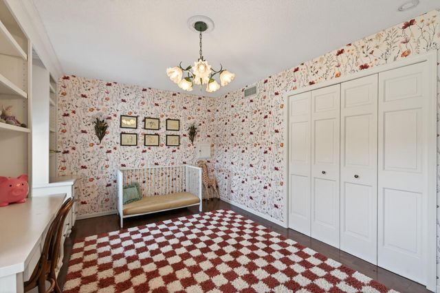 1504 Fairfield Road S, Minnetonka, MN 55305