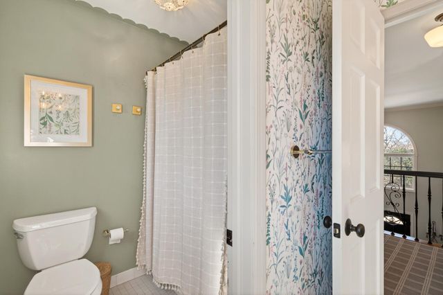 1504 Fairfield Road S, Minnetonka, MN 55305