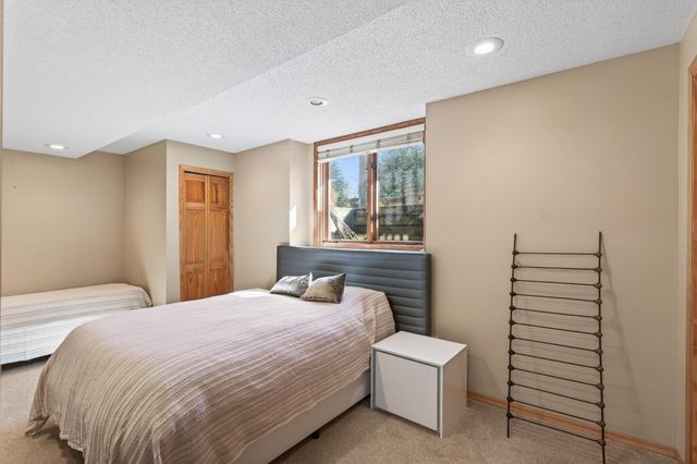 1504 Fairfield Road S, Minnetonka, MN 55305