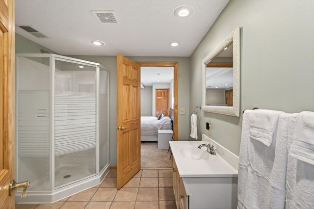 1504 Fairfield Road S, Minnetonka, MN 55305