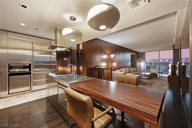 4381 West Flamingo Road 9301, Las Vegas, NV 89103