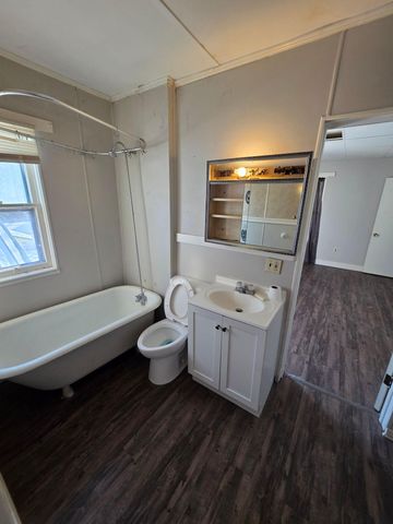 98 E Van Buren Street 9, Battle Creek, MI 49017