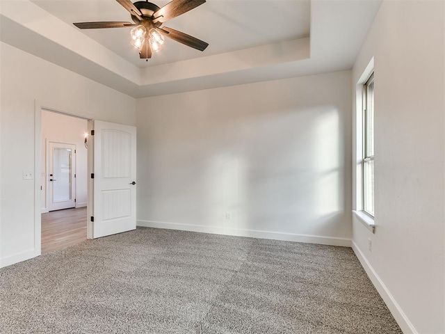 1901 Hollow Crest Court, Norman, OK 73071