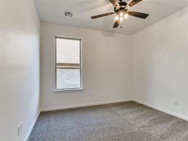 1901 Hollow Crest Court, Norman, OK 73071