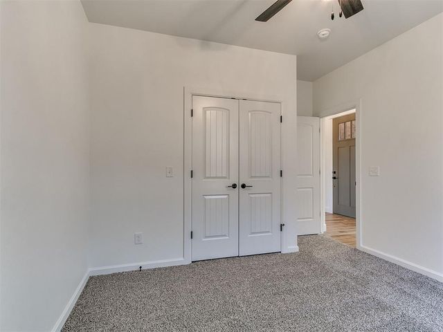 1901 Hollow Crest Court, Norman, OK 73071