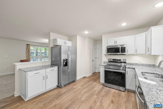 12 FAIRWOOD PL, Palmyra, VA 22963