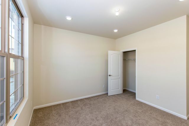 723 W Spaniel Drive, Ann Arbor, MI 48108