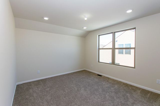 723 W Spaniel Drive, Ann Arbor, MI 48108