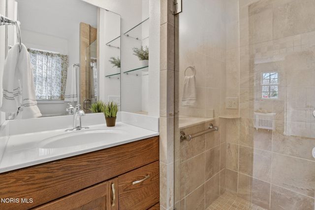 405 Forest Drive, Rossford, OH 43460