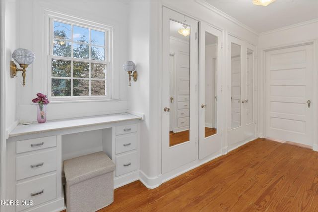 405 Forest Drive, Rossford, OH 43460