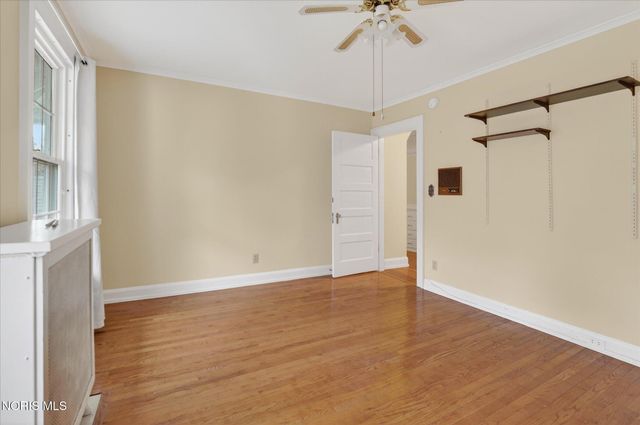 405 Forest Drive, Rossford, OH 43460