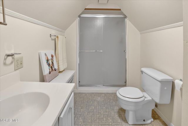 405 Forest Drive, Rossford, OH 43460