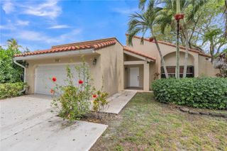 2905 Begonia Way, Cooper City, FL 33026