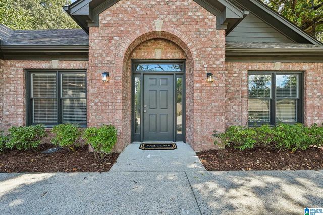 304 EATON CIRCLE, Hoover, AL 35242