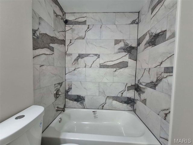 2800 Birch Avenue, Granite City, IL 62040