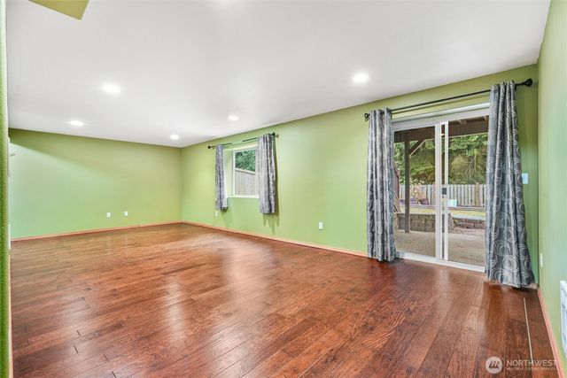 5708 9th Drive W, Everett, WA 98203