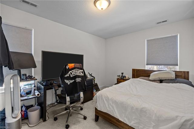 3723 Ervin ST, Hampton, VA 23661