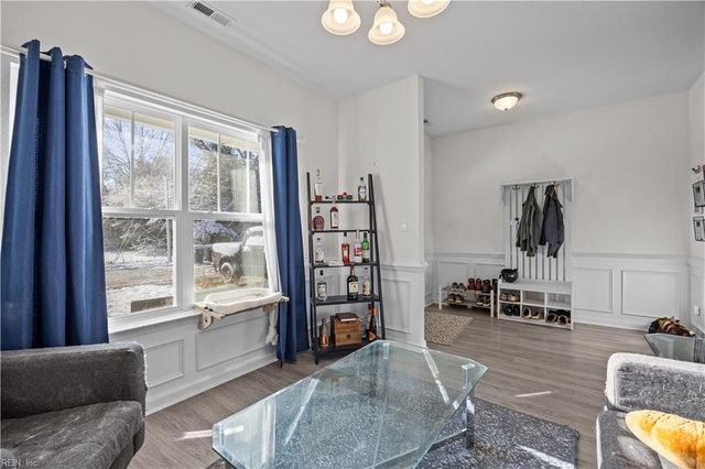 3723 Ervin ST, Hampton, VA 23661