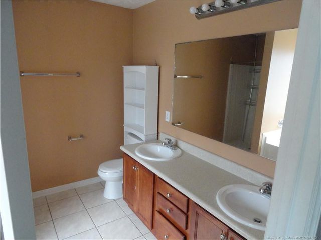 172 Emma Lane, Raeford, NC 28376