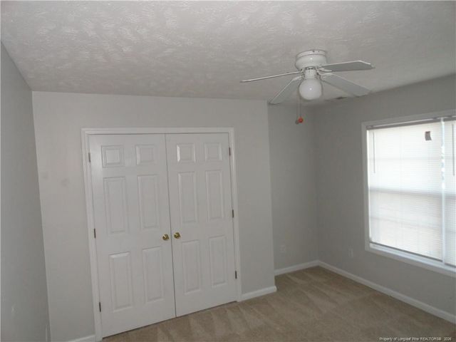 172 Emma Lane, Raeford, NC 28376