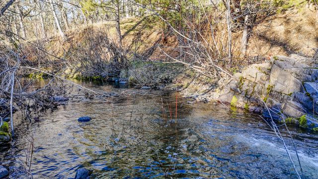 7555 E Antelope Road, Eagle Point, OR 97524