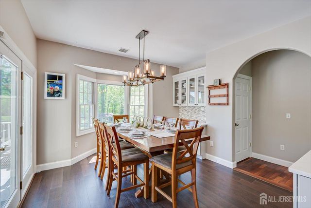 233 Matchaponix Avenue, Monroe, NJ 08831