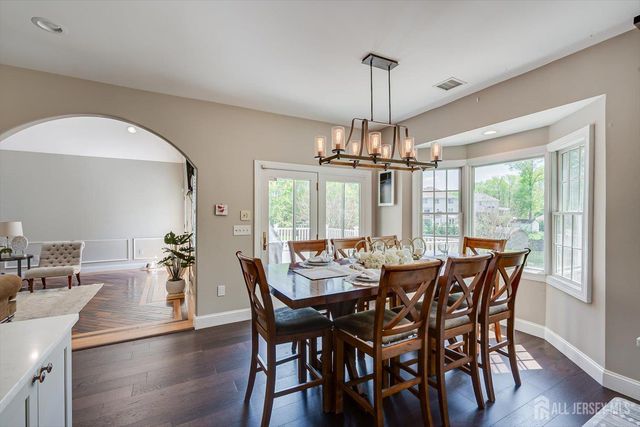 233 Matchaponix Avenue, Monroe, NJ 08831