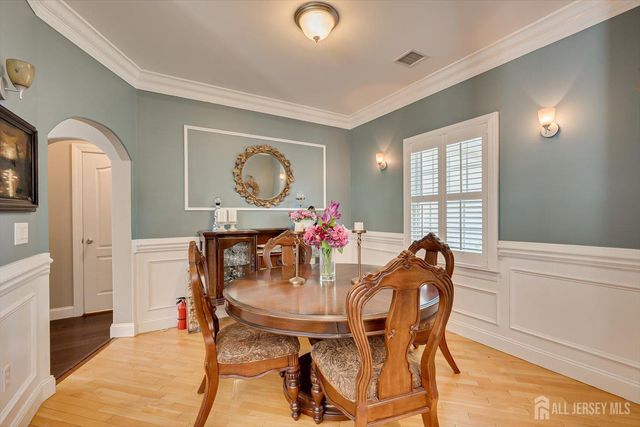 233 Matchaponix Avenue, Monroe, NJ 08831