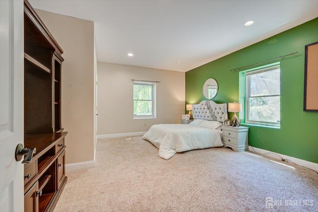 233 Matchaponix Avenue, Monroe, NJ 08831