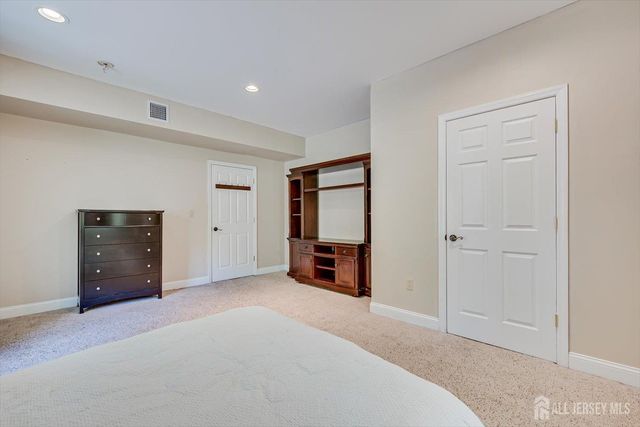 233 Matchaponix Avenue, Monroe, NJ 08831
