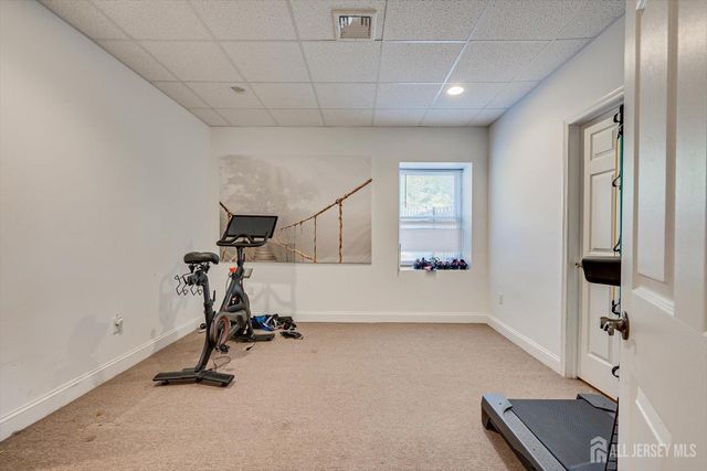 233 Matchaponix Avenue, Monroe, NJ 08831