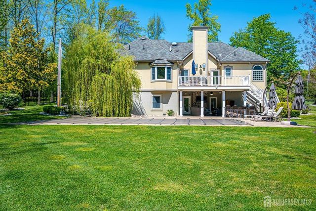 233 Matchaponix Avenue, Monroe, NJ 08831